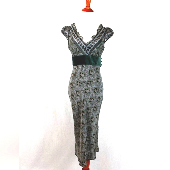 TRACY REESE Plenty 1930s style Bias Cut Sage Green Silk Dress S 4 Anthropologie - Picture 12 of 12